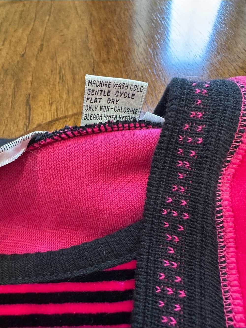 Vintage Size M Chaus Sport Top Fuschia Velour 80s Colorblock Retro - Picture 8 of 10